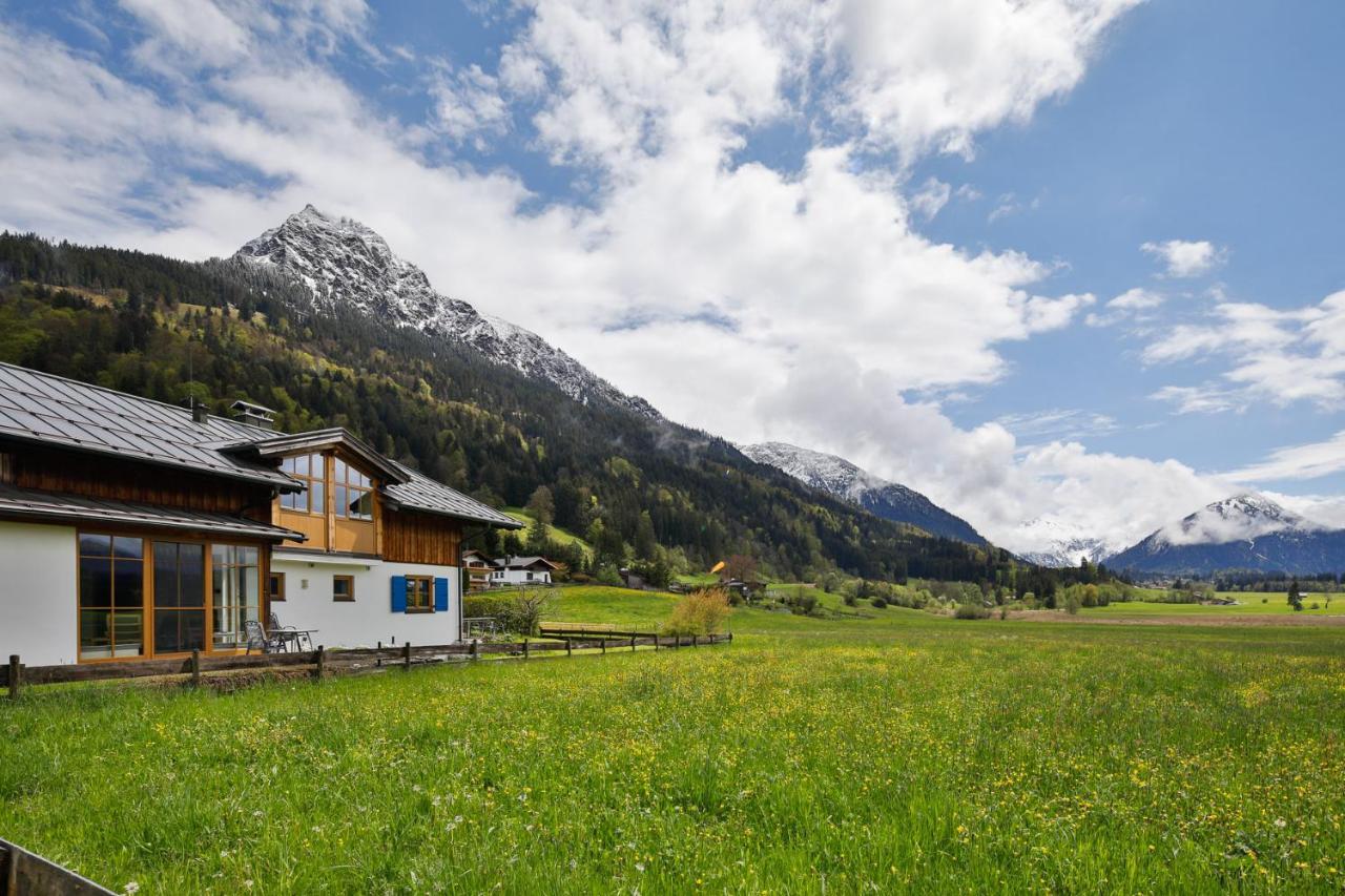 "Haus Bellevue" - Annehmlichkeiten Von 4-Sterne Familien-Und Wellnesshotel Viktoria Nebenan Koennen Mitgenutzt Werden Oberstdorf Exterior foto