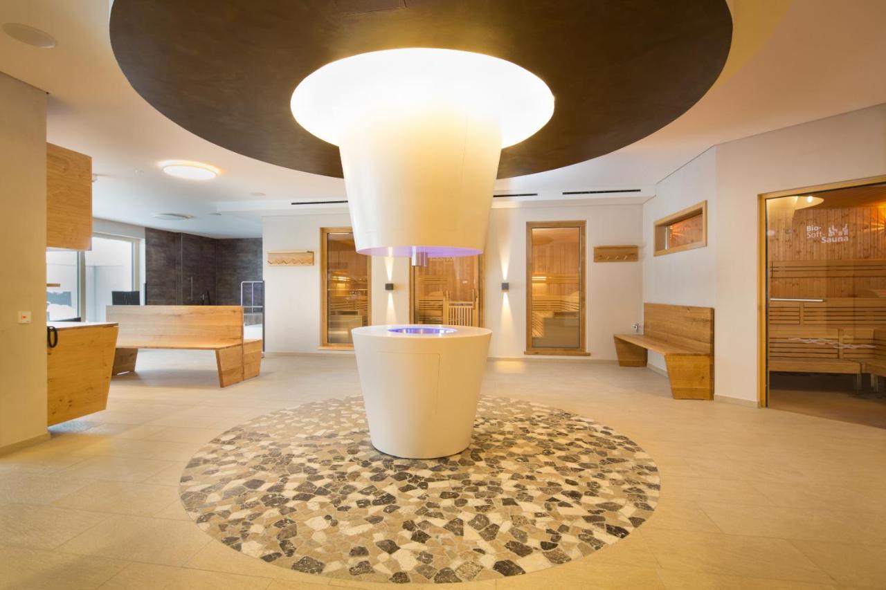 "Haus Bellevue" - Annehmlichkeiten Von 4-Sterne Familien-Und Wellnesshotel Viktoria Nebenan Koennen Mitgenutzt Werden Oberstdorf Exterior foto